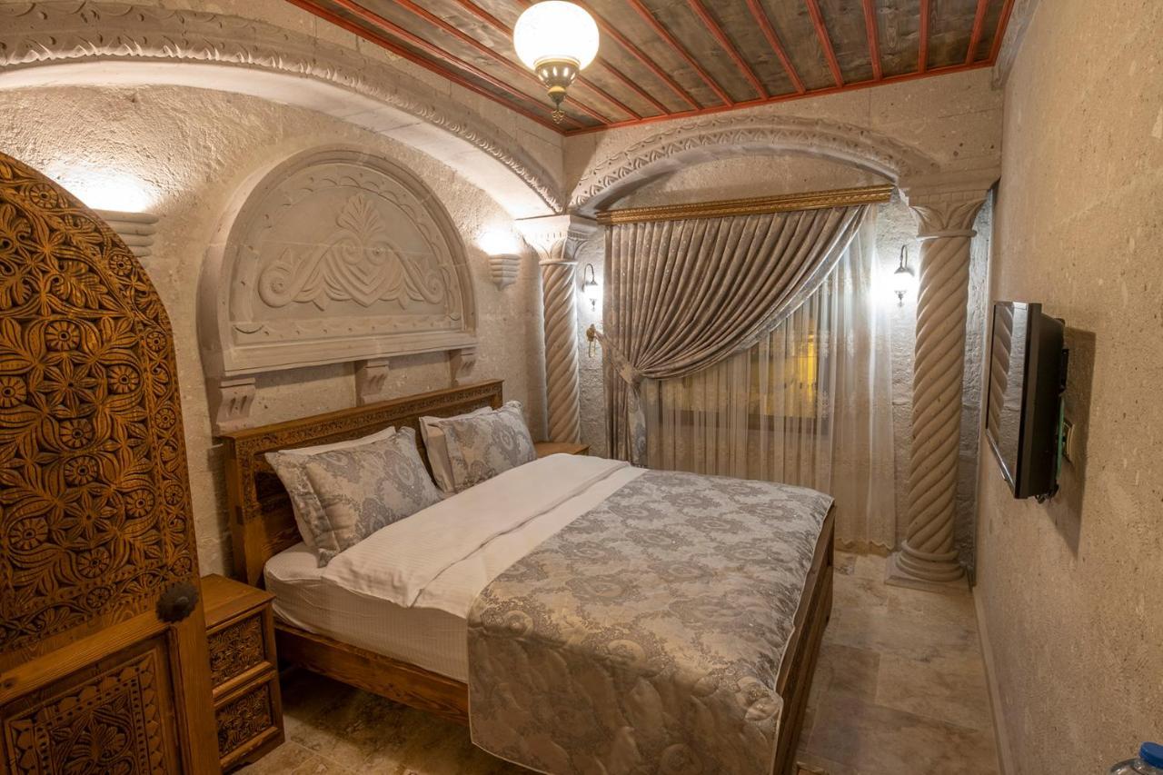 Underground Cave Suites Hotel Goreme Exterior photo