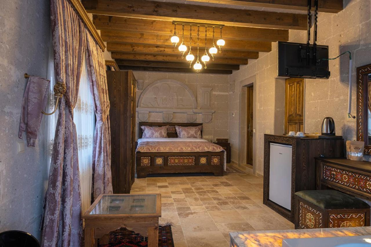 Underground Cave Suites Hotel Goreme Exterior photo